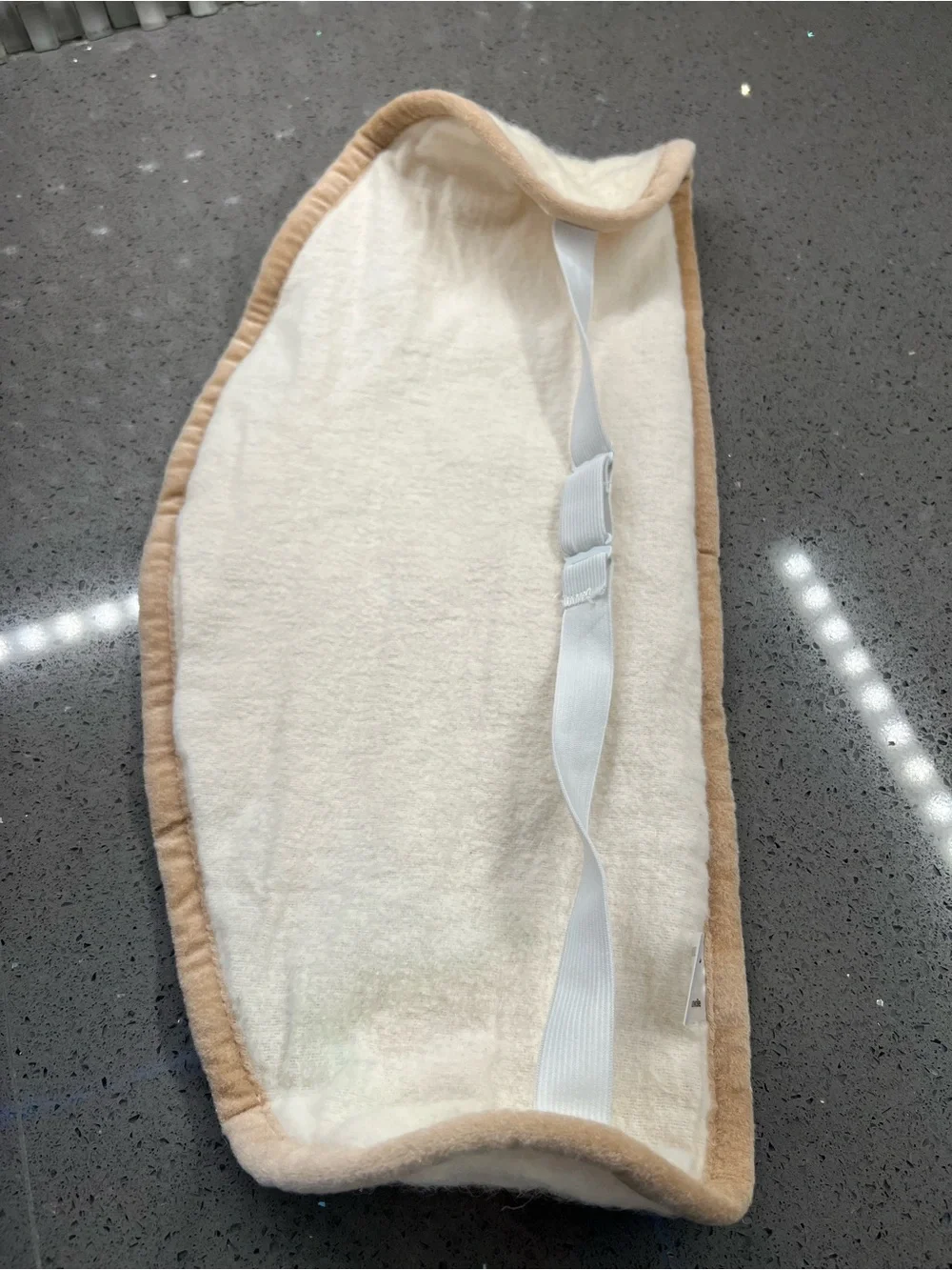 Lower back and kidney warmer belt made with natural 💯 wool